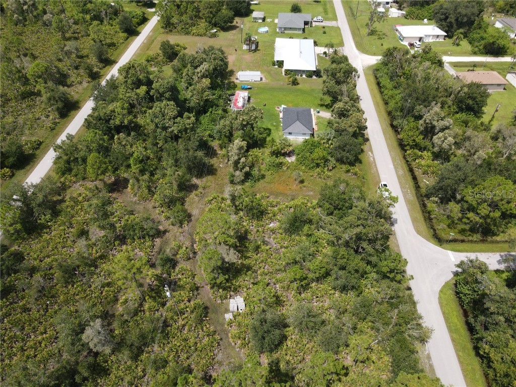 27487 Senator Drive Punta Gorda FL 33955 C7514263 image5