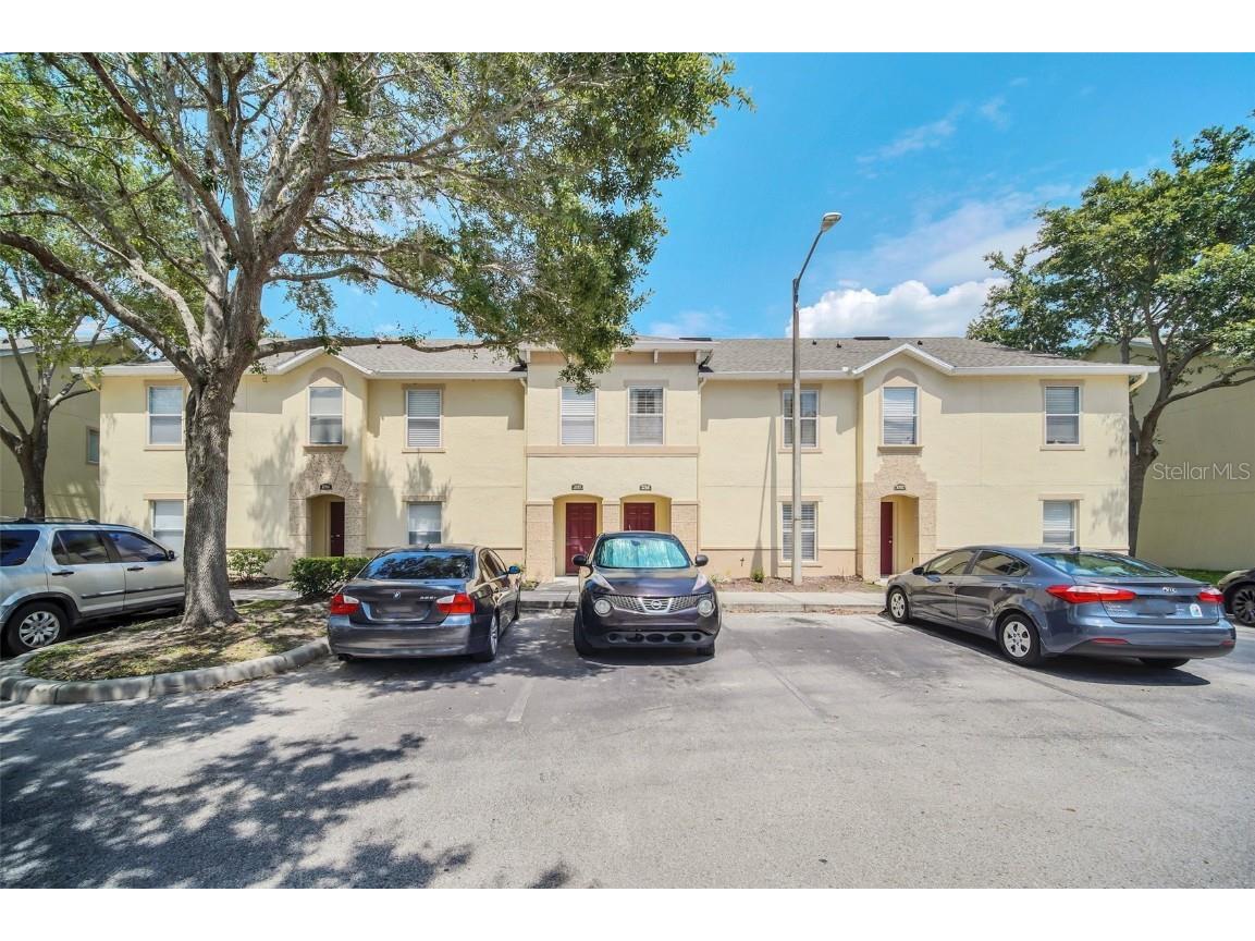 2749 Club Cortile Circle Kissimmee FL 34746 O6268471 image1