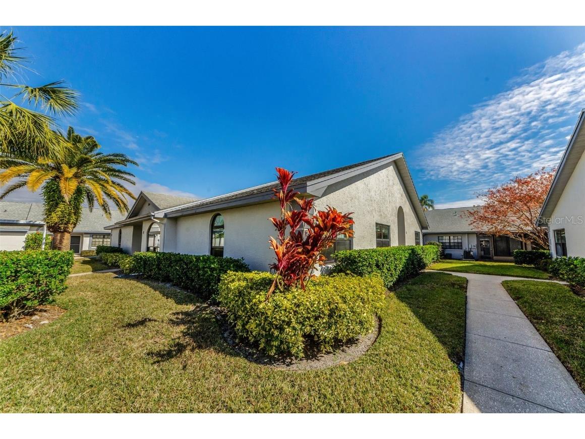 2749 Countryside Boulevard #18 Clearwater FL 33761 TB8340779 image1