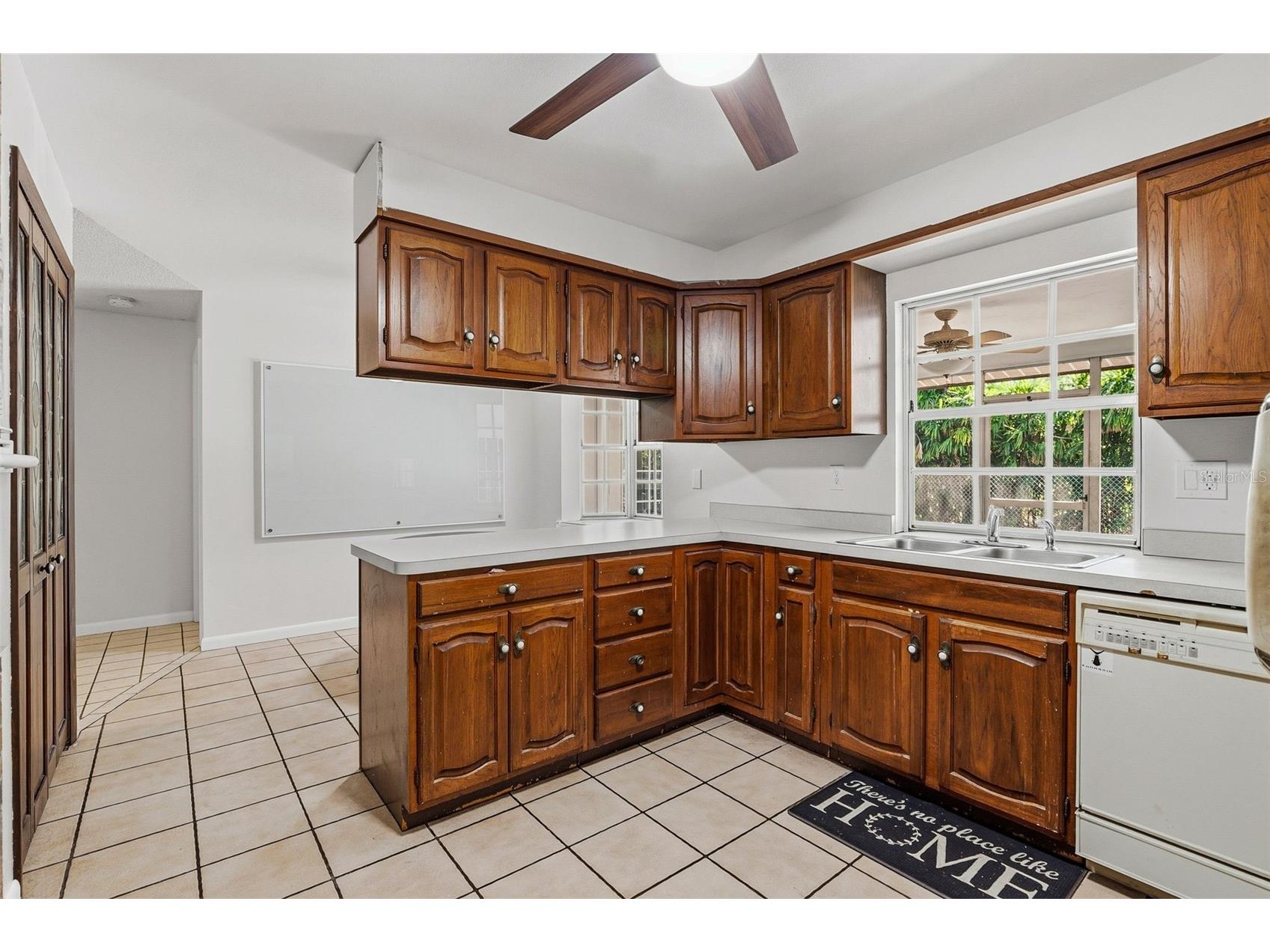 2749 Greendale Drive Sarasota FL 34232 A4692947 image11