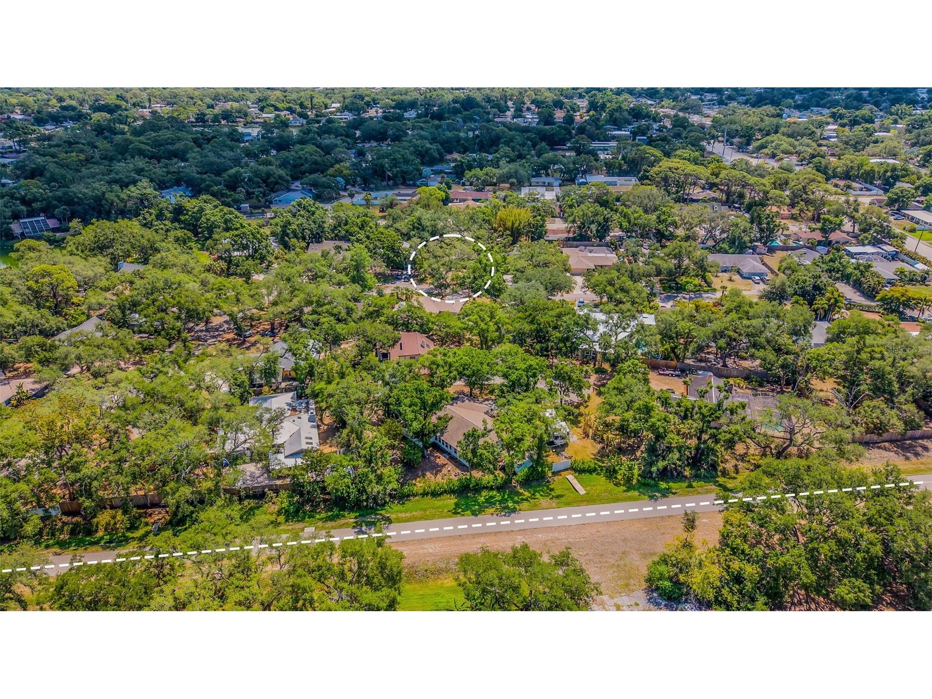 2749 Greendale Drive Sarasota FL 34232 A4692947 image36