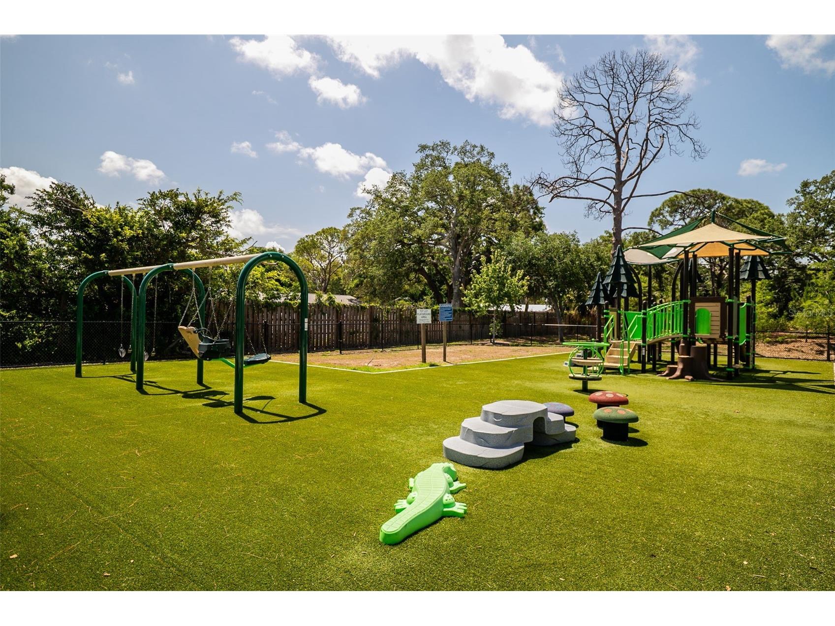 2749 Greendale Drive Sarasota FL 34232 A4692947 image41