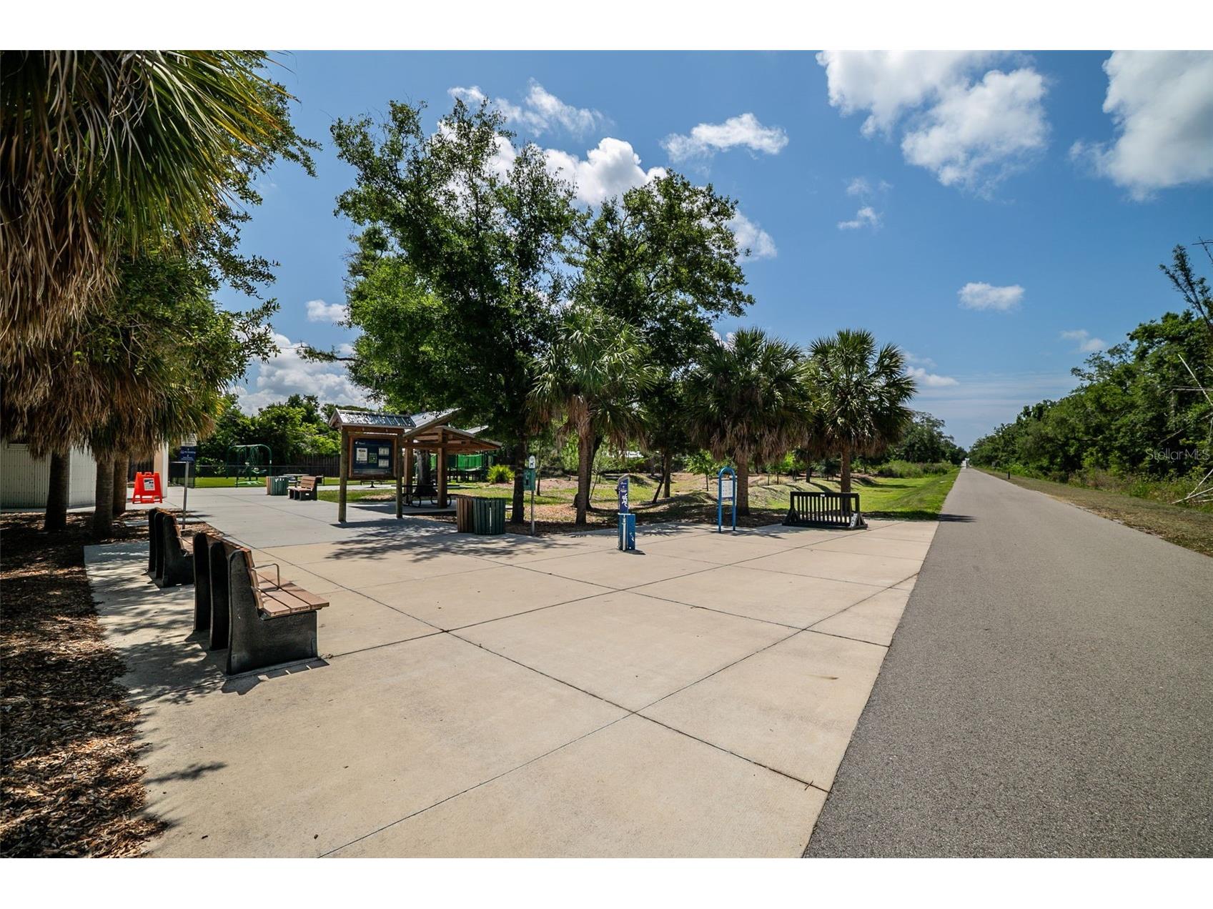 2749 Greendale Drive Sarasota FL 34232 A4692947 image45
