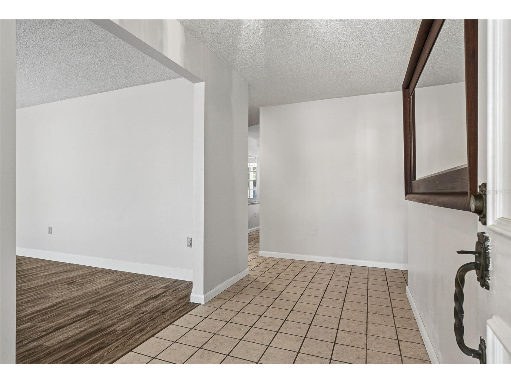 2749 Greendale Drive Sarasota FL 34232 A4692947 image5