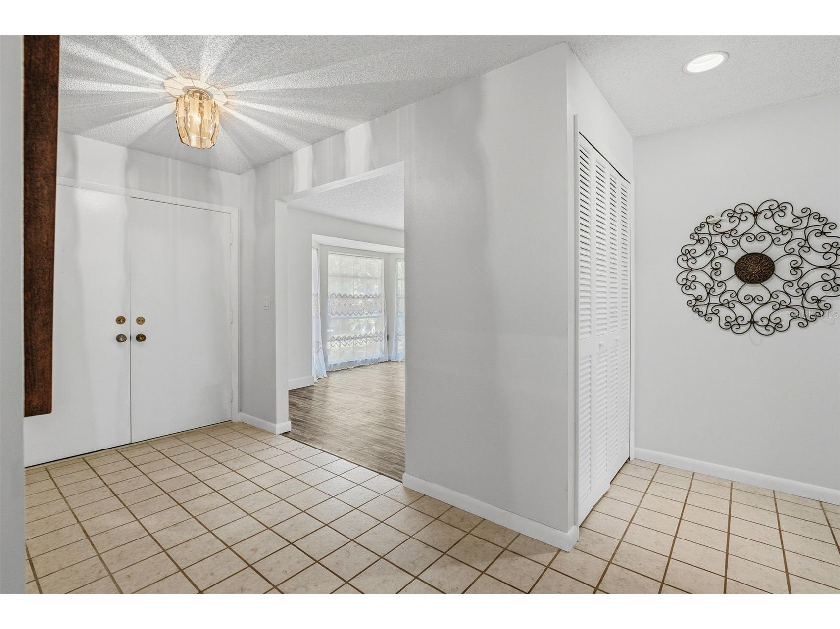 2749 Greendale Drive Sarasota FL 34232 A4692947 image6