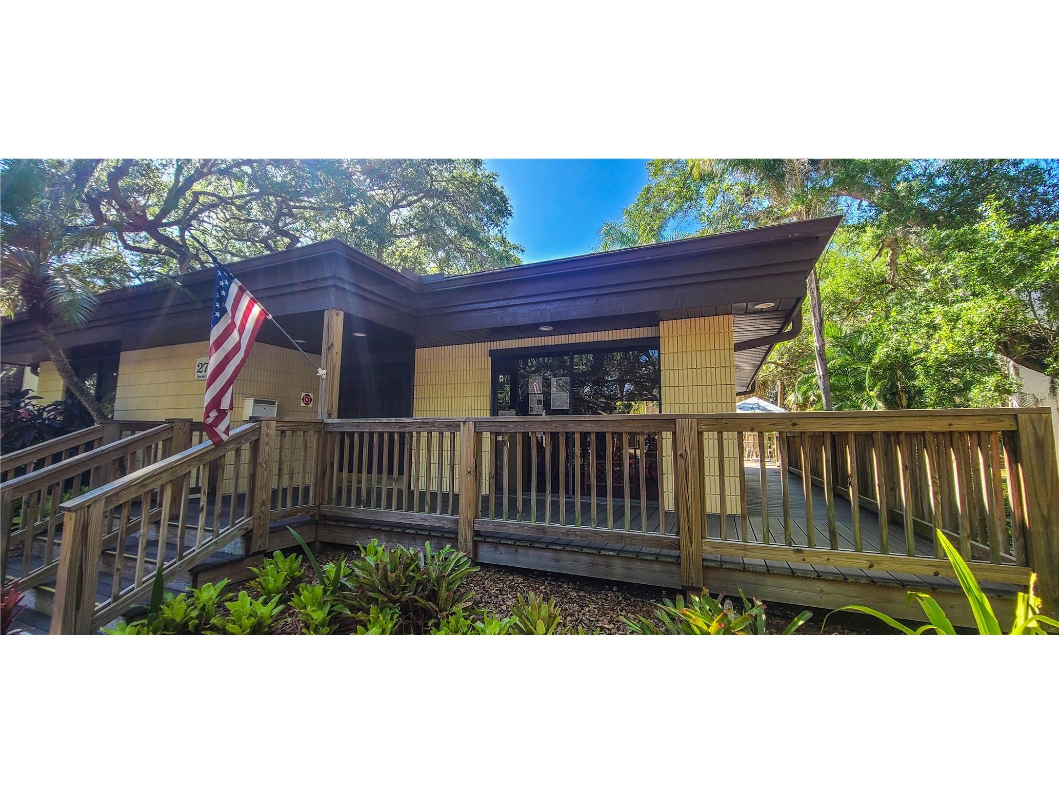 2749 Orchid Oaks Drive #302 Sarasota FL 34239 - PHILLIPPI CREEK A4690743 image45