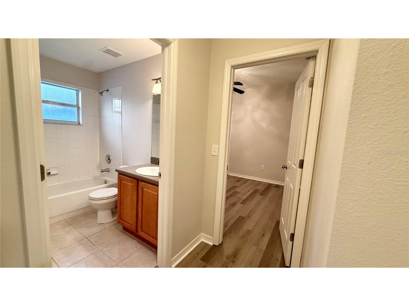 2749 Valencia Grove Drive Valrico FL 33596 TB8461650 image20