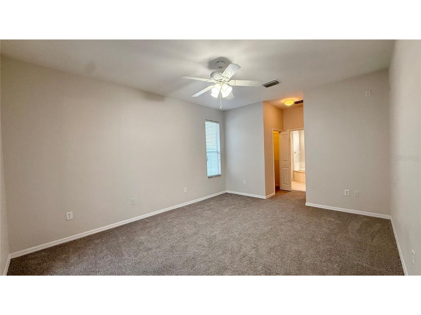 2749 Valencia Grove Drive Valrico FL 33596 TB8461650 image7