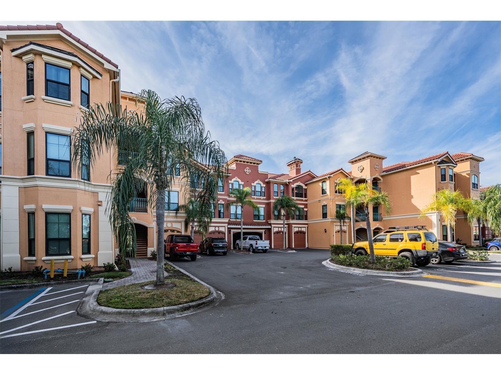 2749 Via Cipriani #1023B Clearwater FL 33764 TB8464666 image1