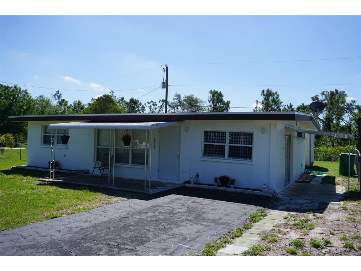 27497 Twin Lakes Dr. N Punta Gorda FL 33955 C7474616 image1