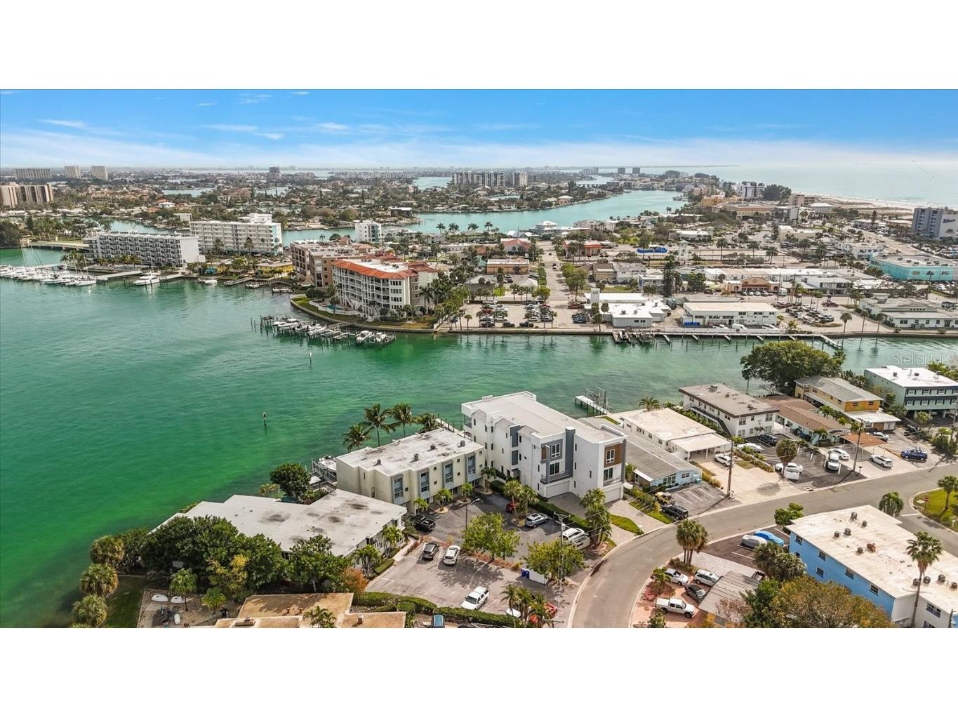 275 110 Avenue #D Treasure Island FL 33706 U8229269 image1