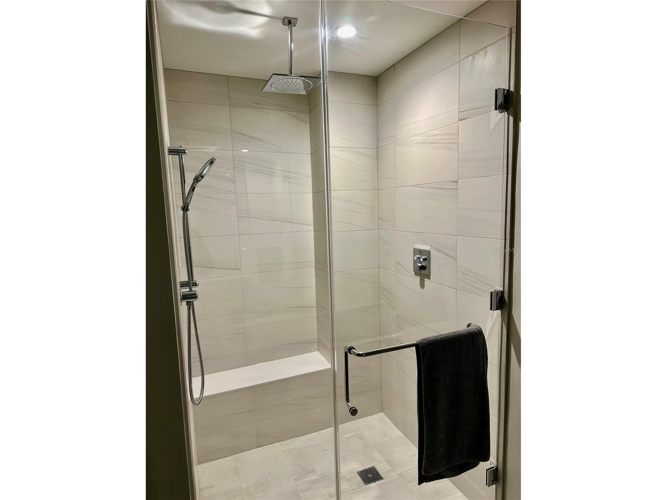 275 1st Ave S #2007 Saint Petersburg FL 33701 TB8478630 image16