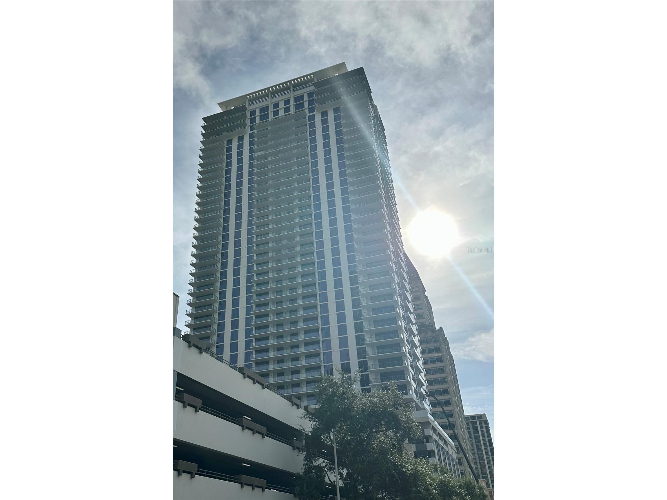 275 1st Ave S #2007 Saint Petersburg FL 33701 TB8478630 image37