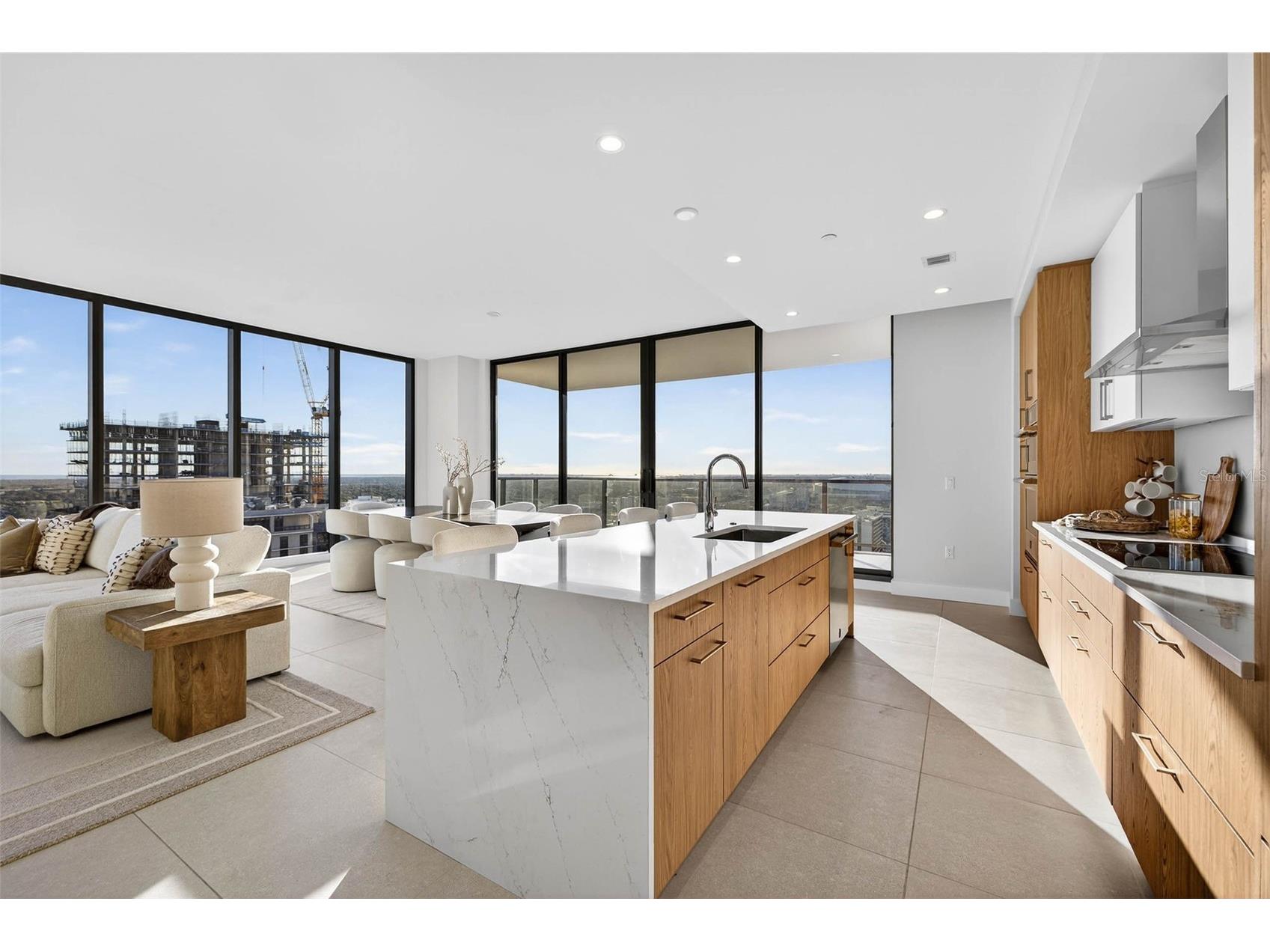 275 1st Ave S #2706 Saint Petersburg FL 33701 TB8464809 image15