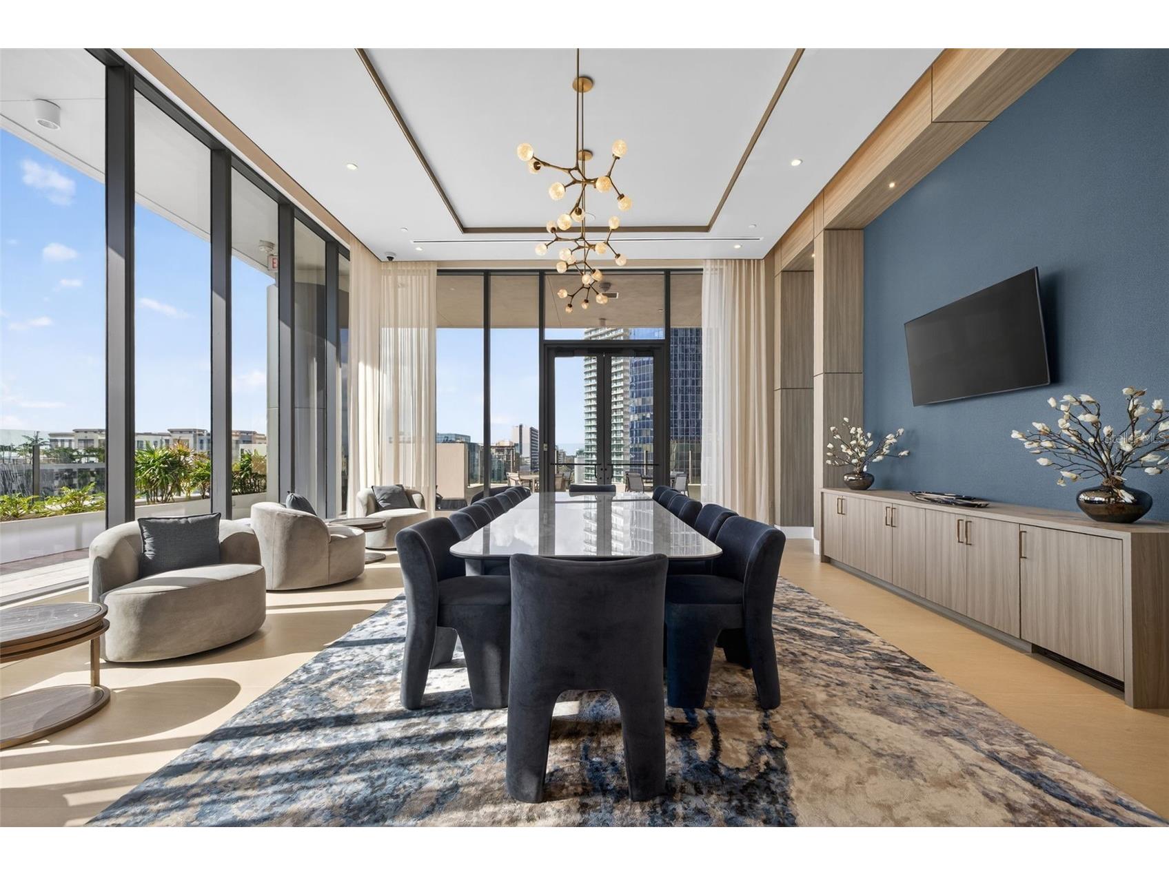 275 1st Ave S #2706 Saint Petersburg FL 33701 TB8464809 image55