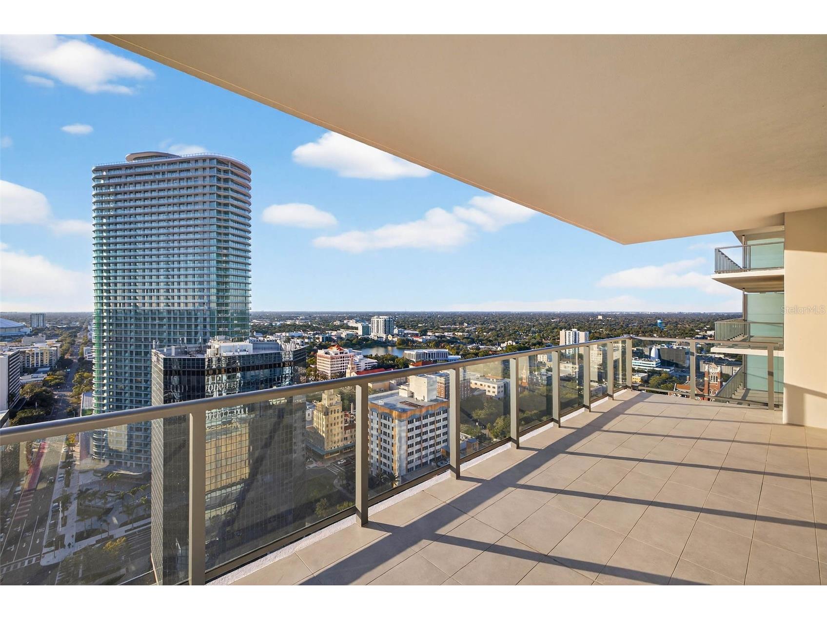275 1st Ave S #2706 Saint Petersburg FL 33701 TB8517699 image45