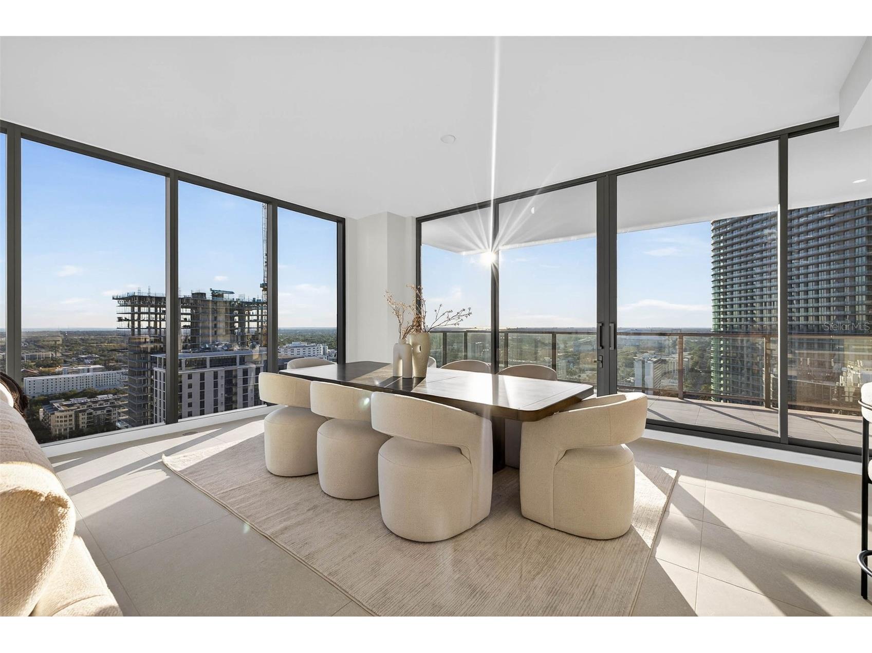 275 1st Ave S #2706 Saint Petersburg FL 33701 TB8517699 image50
