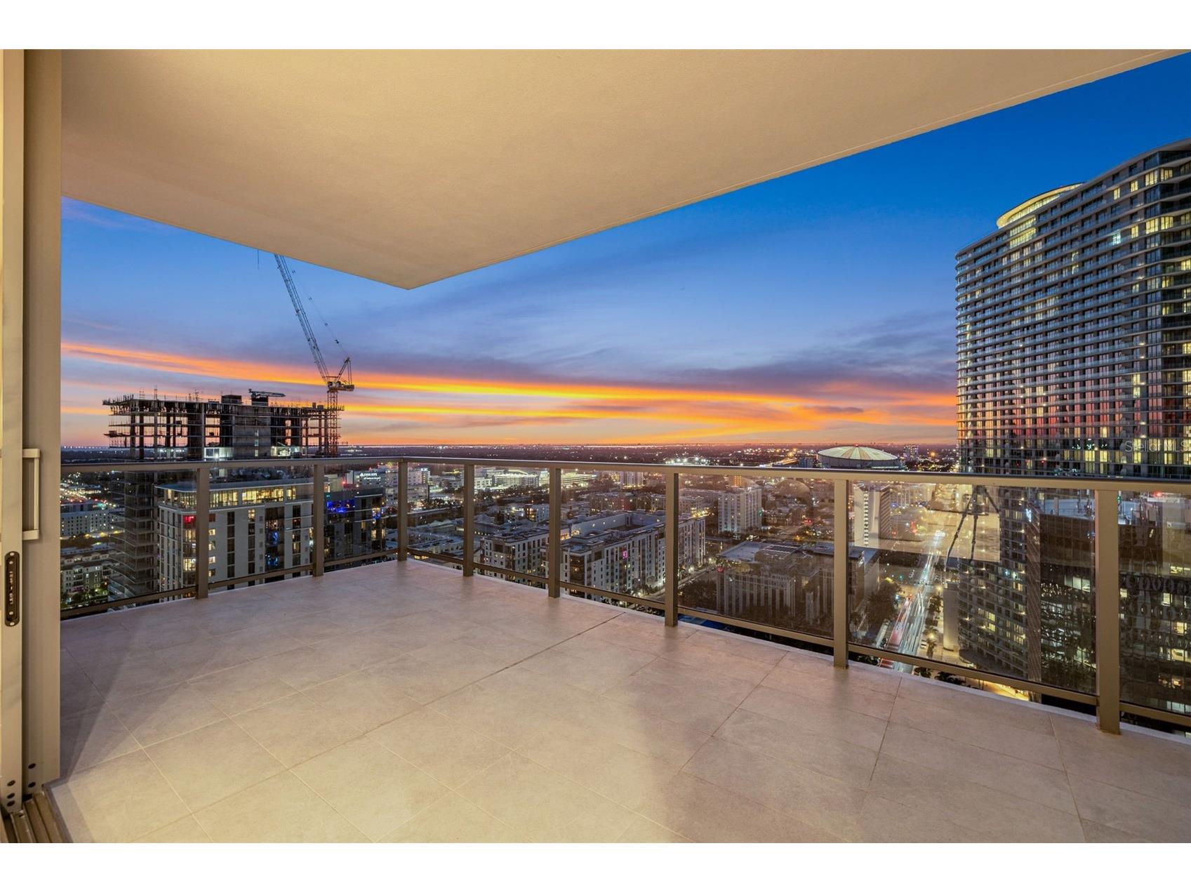 275 1st Ave S #2706 Saint Petersburg FL 33701 TB8517699 image60