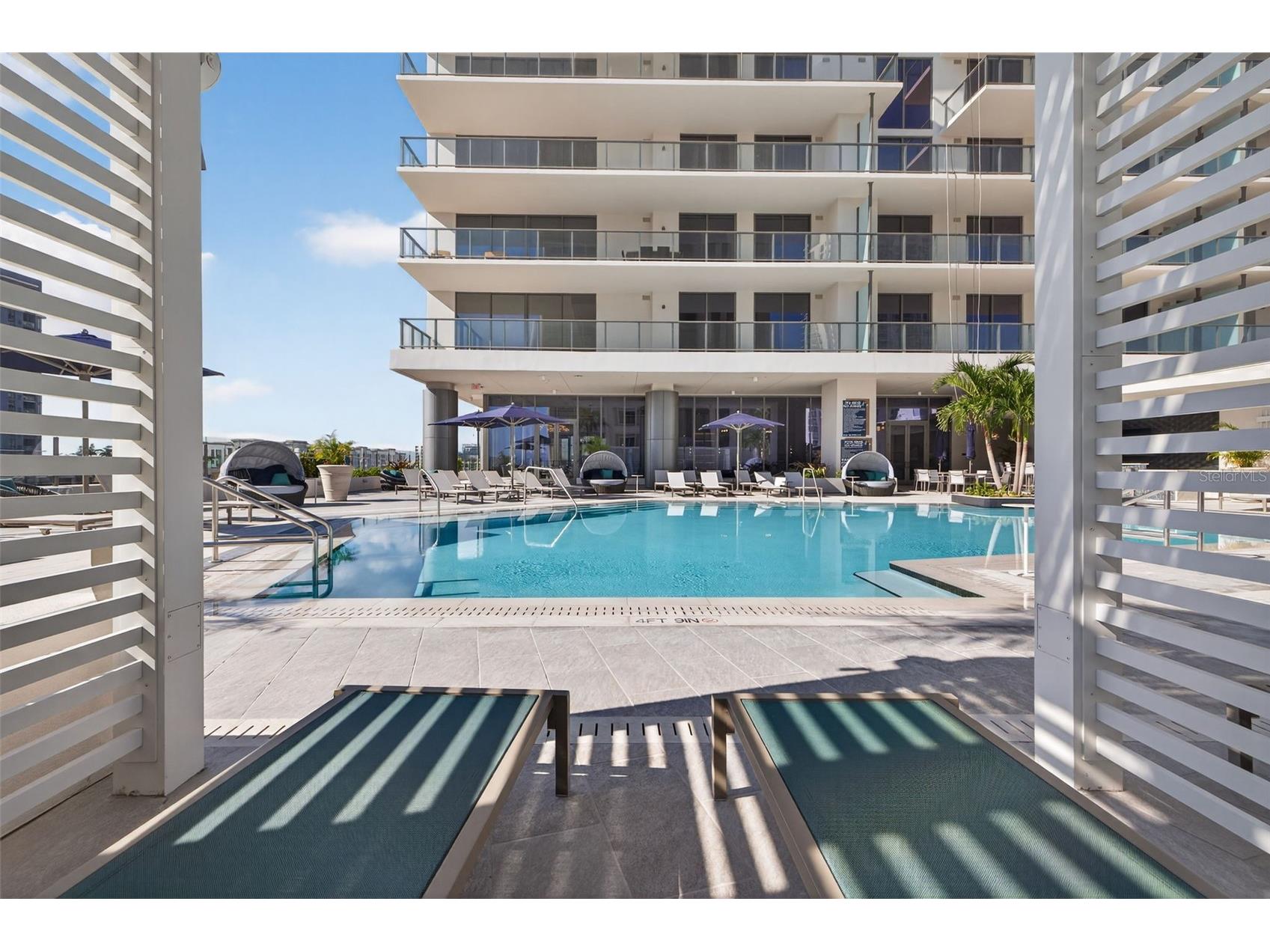 275 1st Ave S #2706 Saint Petersburg FL 33701 TB8517699 image73