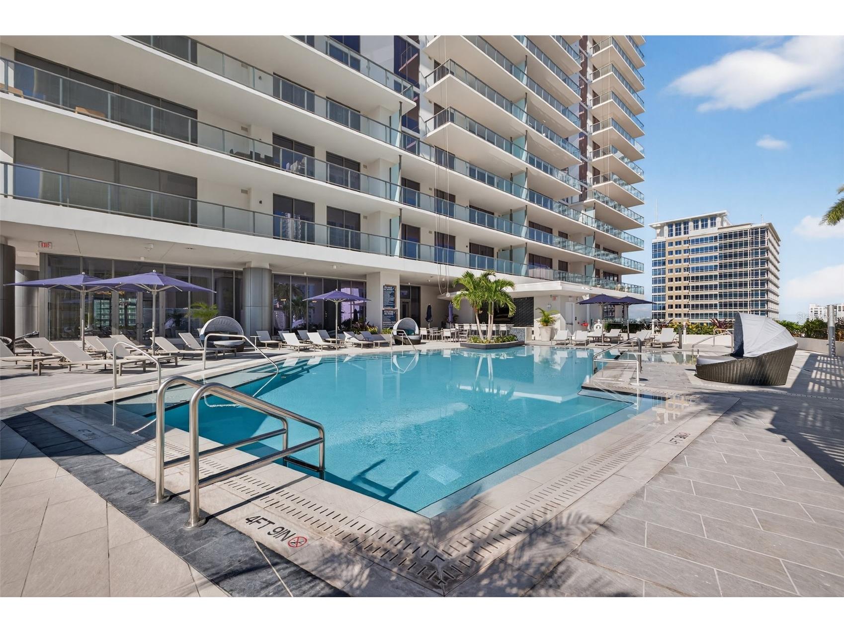 275 1st Ave S #2706 Saint Petersburg FL 33701 TB8517699 image74