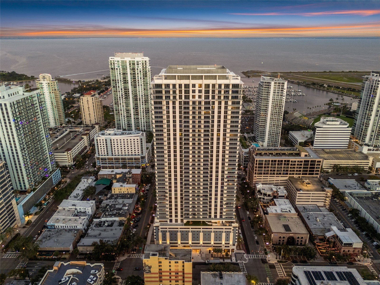 275 1st Ave S #2706 Saint Petersburg FL 33701 TB8517699 image83