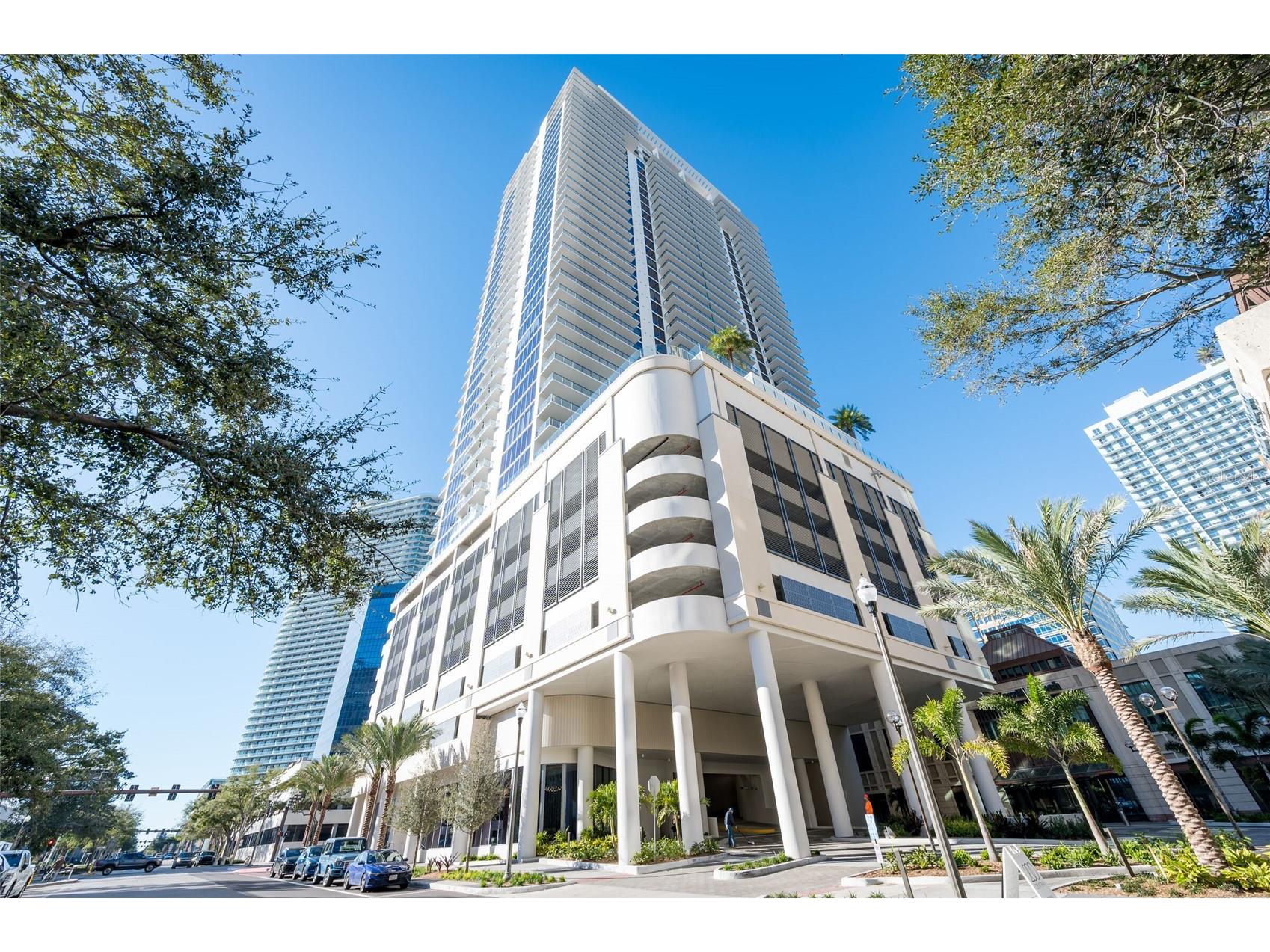 275 1st Ave South #2606 Saint Petersburg FL 33701 - TAMPA BAY TB8464143 image1