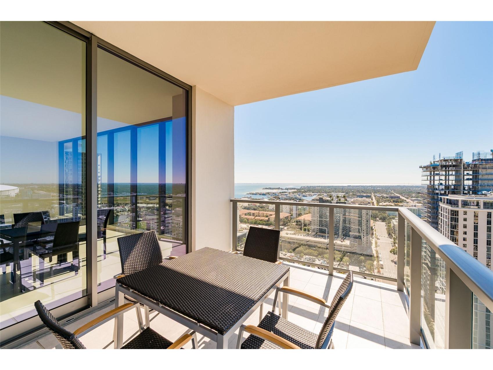 275 1st Ave South #2606 Saint Petersburg FL 33701 - TAMPA BAY TB8464143 image35