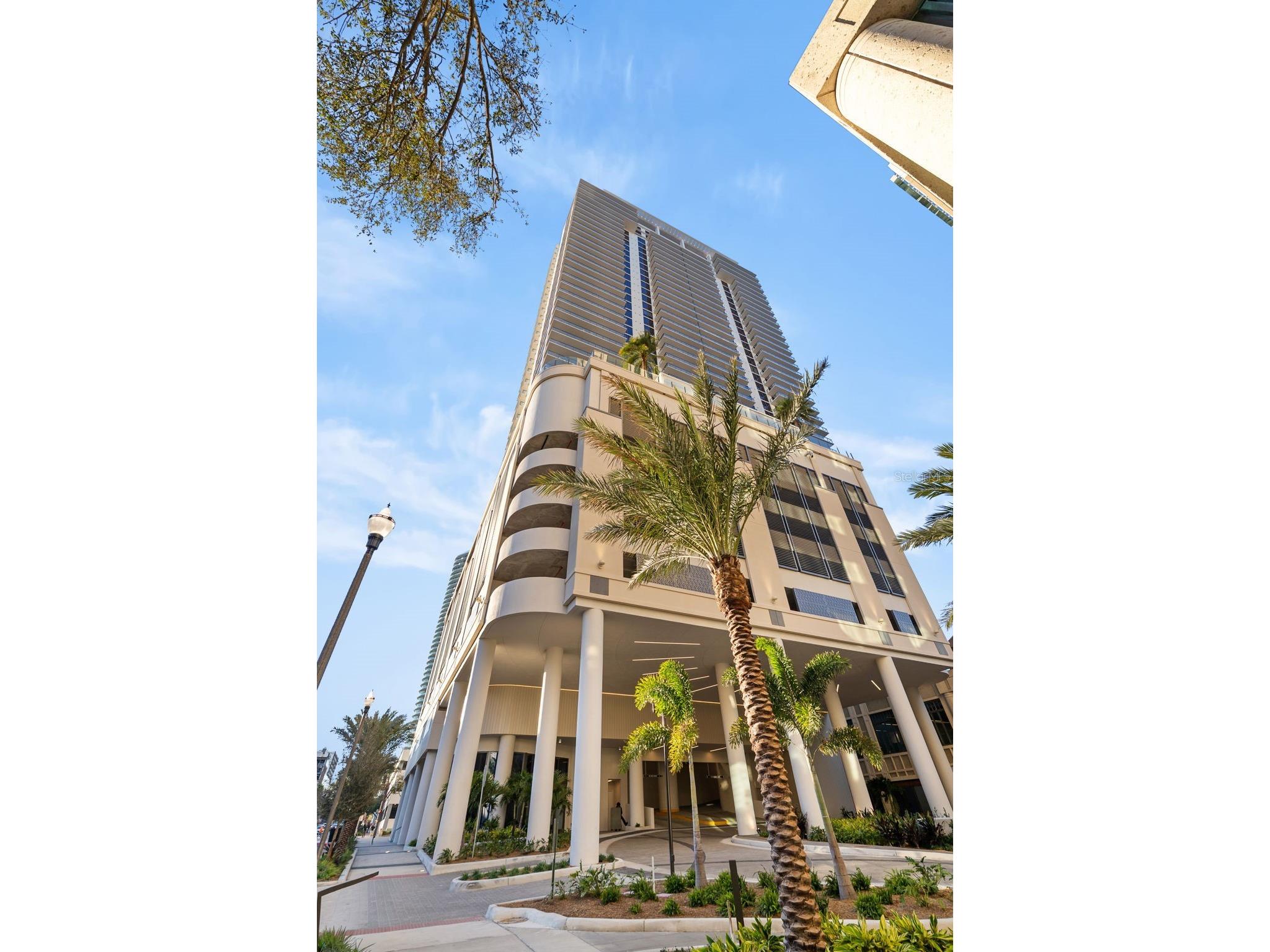 275 1st Avenue #3507 Saint Petersburg FL 33701 TB8490202 image2
