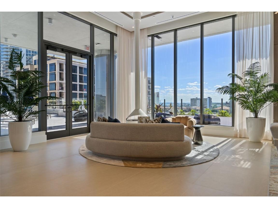 275 1st Avenue S #1001 Saint Petersburg FL 33701 - TAMPA BAY TB8432464 image39