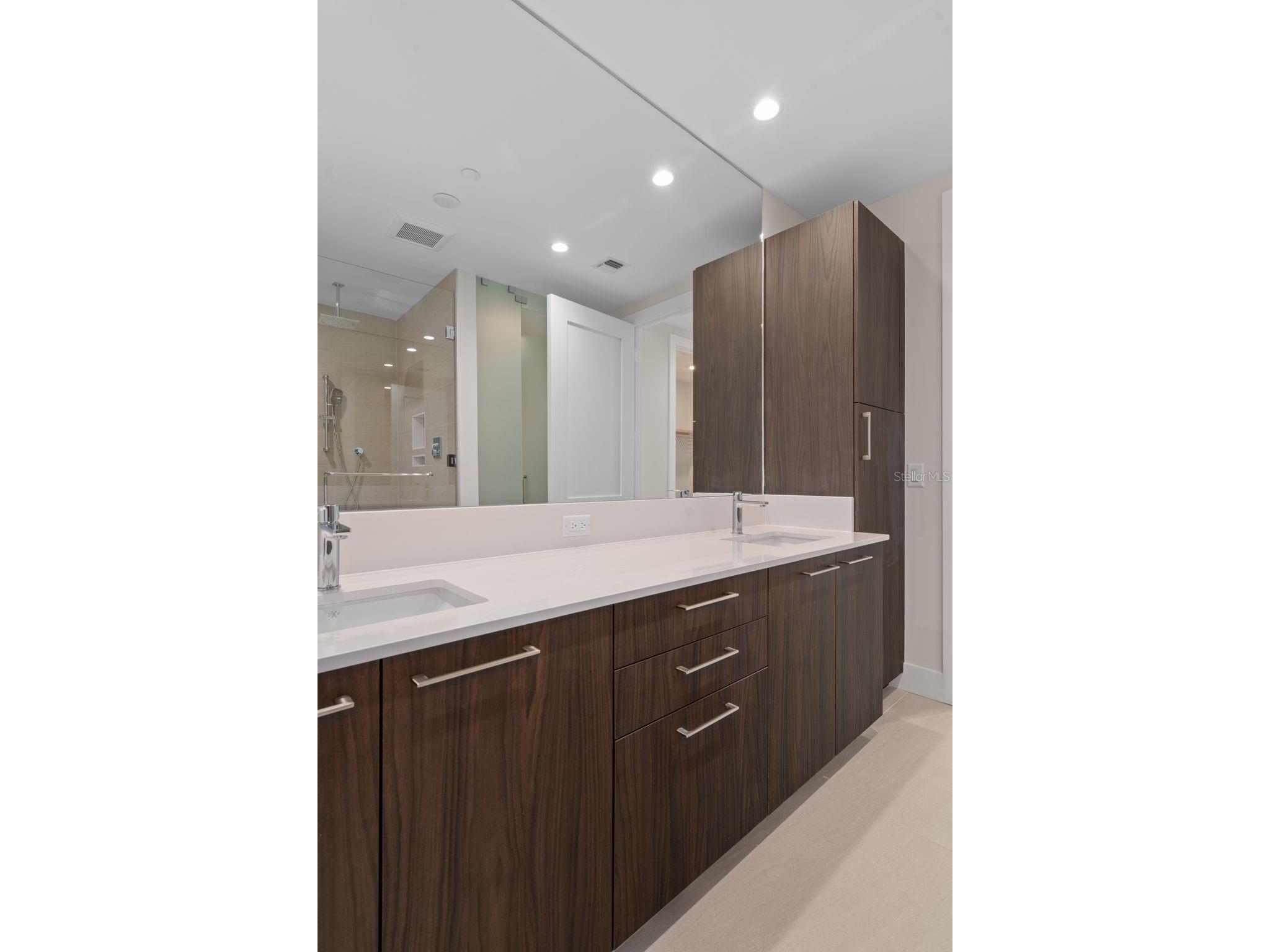 275 1st Avenue S #1001 Saint Petersburg FL 33701 - TAMPA BAY TB8486100 image23