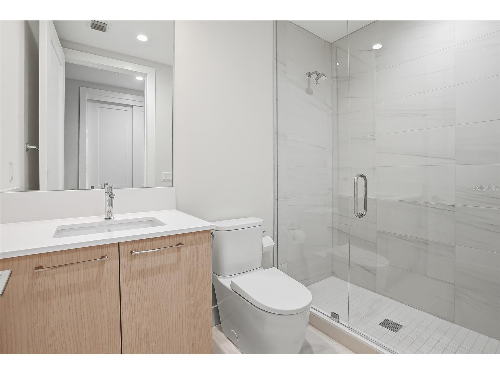 275 1st Avenue S #1003 Saint Petersburg FL 33701 TB8506172 image71