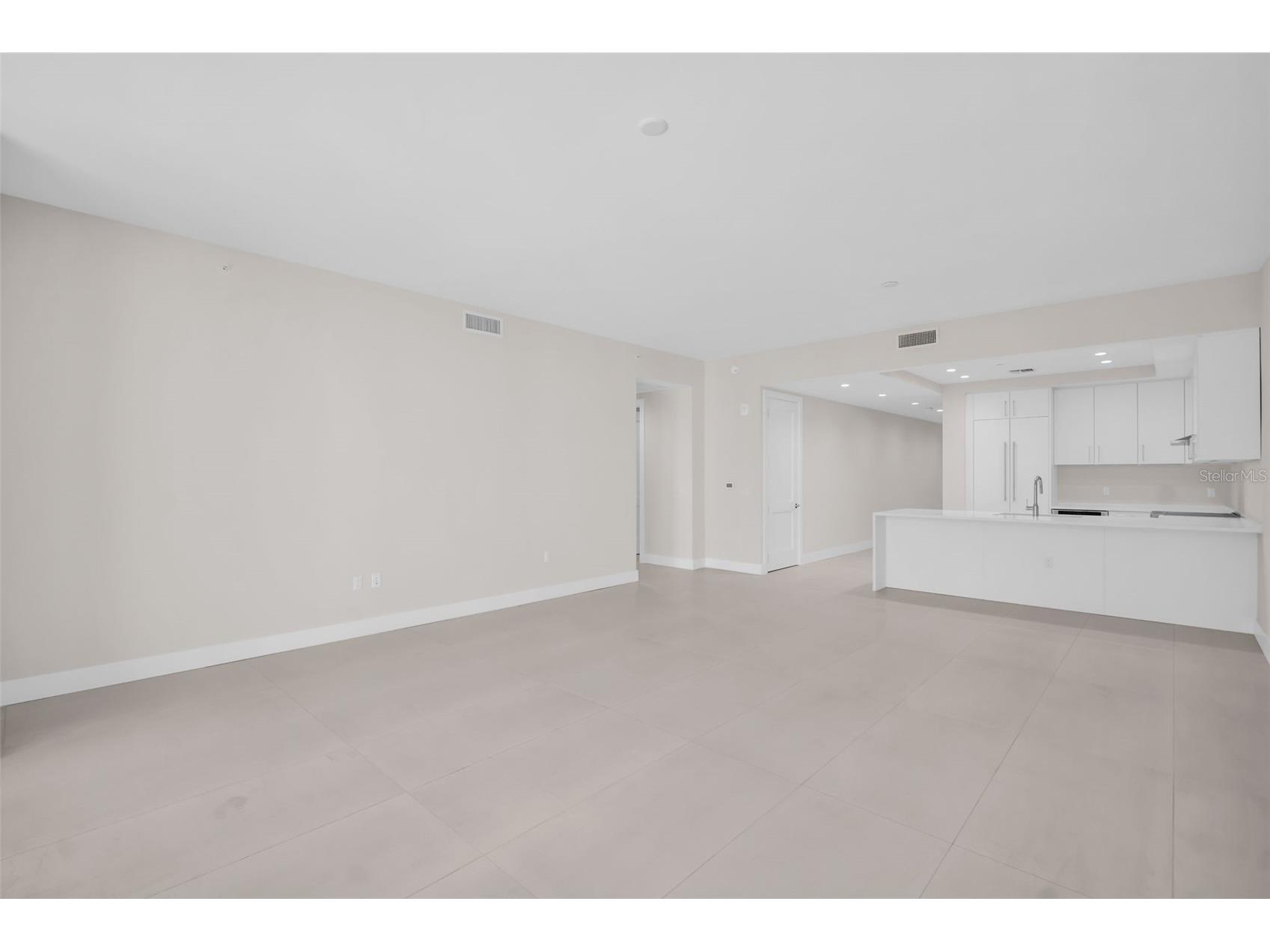 275 1st Avenue S #1104 Saint Petersburg FL 33701 TB8482218 image13