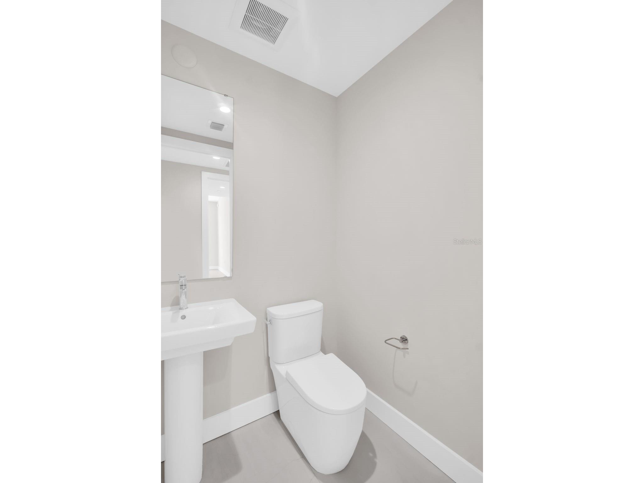 275 1st Avenue S #1104 Saint Petersburg FL 33701 TB8482218 image14
