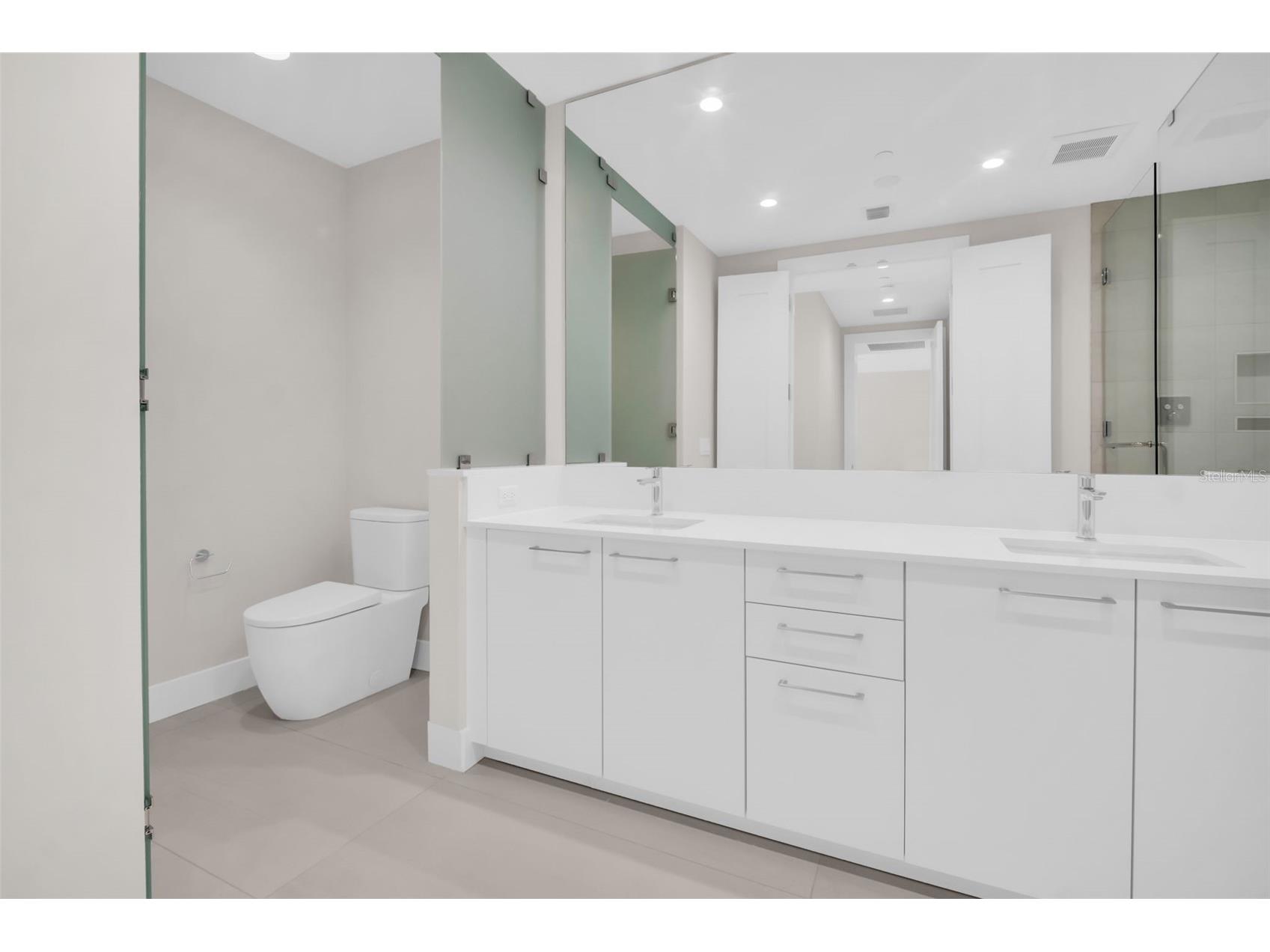 275 1st Avenue S #1104 Saint Petersburg FL 33701 TB8482218 image41