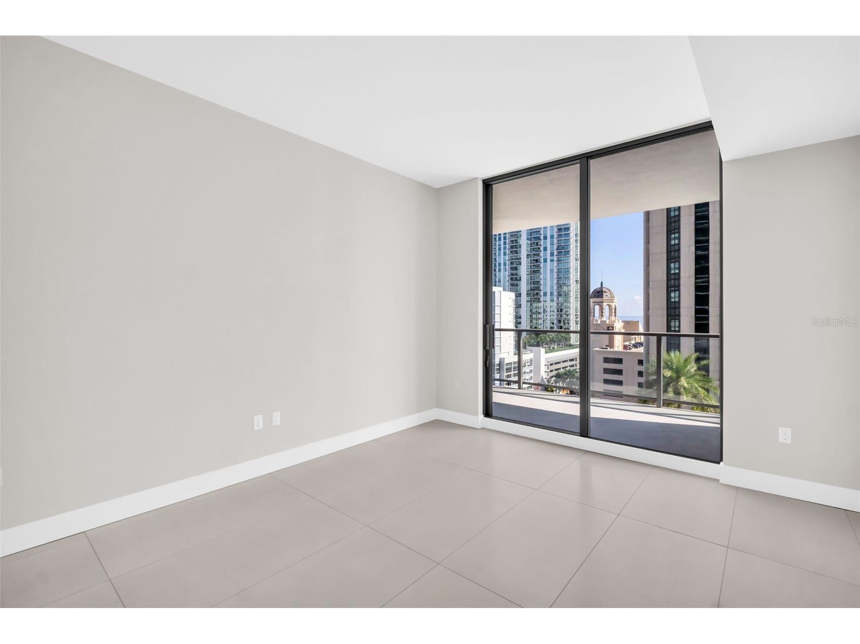275 1st Avenue S #1104 Saint Petersburg FL 33701 TB8482218 image43