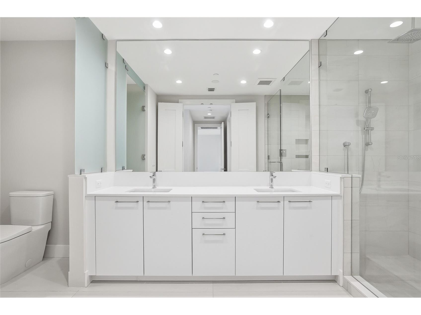 275 1st Avenue S #1104 Saint Petersburg FL 33701 TB8515702 image13