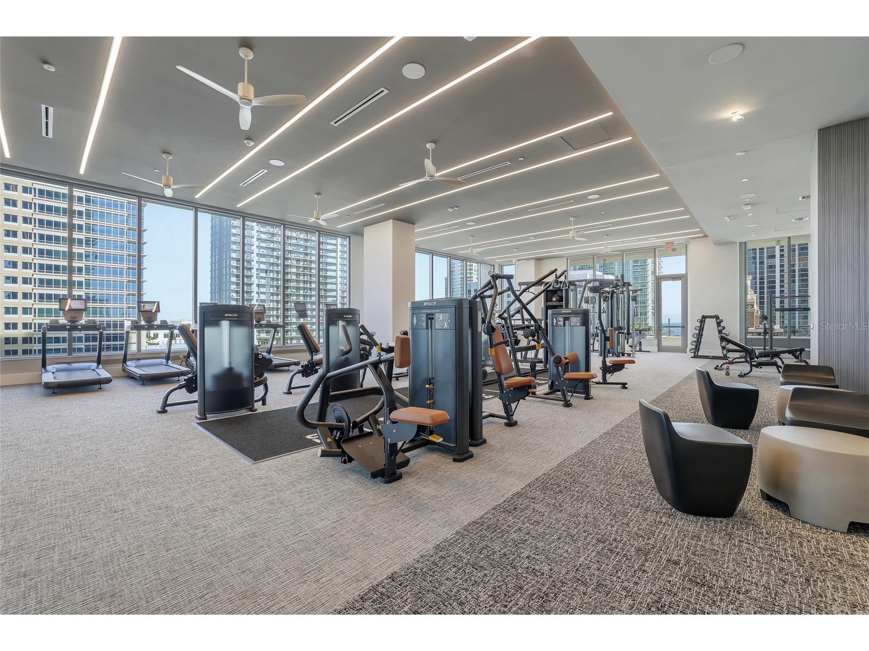 275 1st Avenue S #1104 Saint Petersburg FL 33701 TB8515702 image43