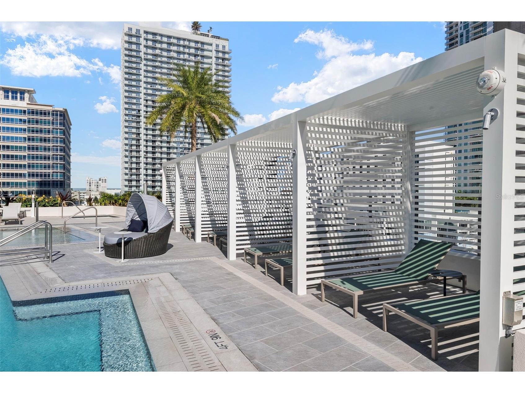 275 1st Avenue S #1405 Saint Petersburg FL 33701 TB8498984 image16