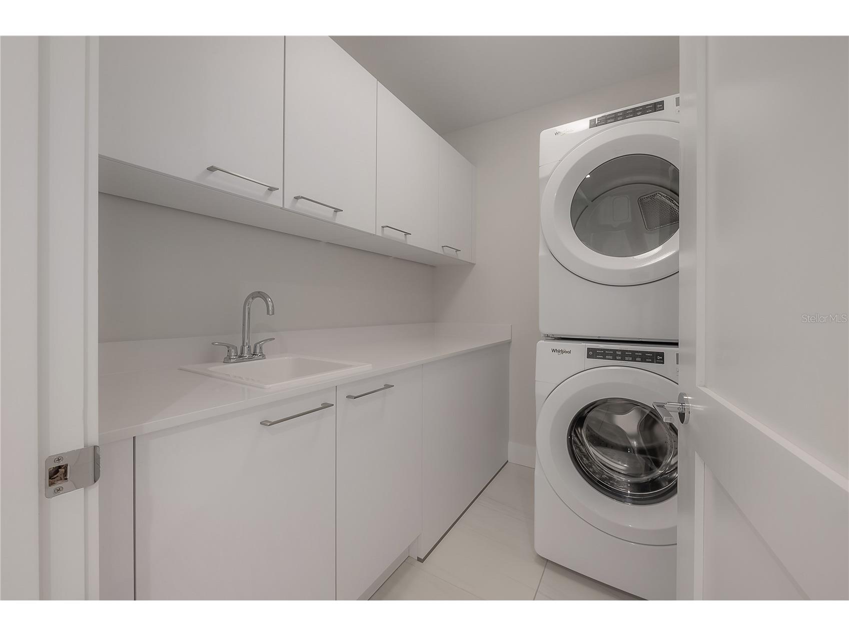 275 1st Avenue S #1504 Saint Petersburg FL 33701 TB8465694 image44