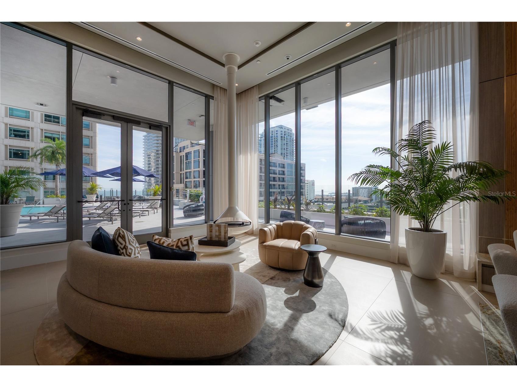 275 1st Avenue S #1504 Saint Petersburg FL 33701 TB8465694 image50