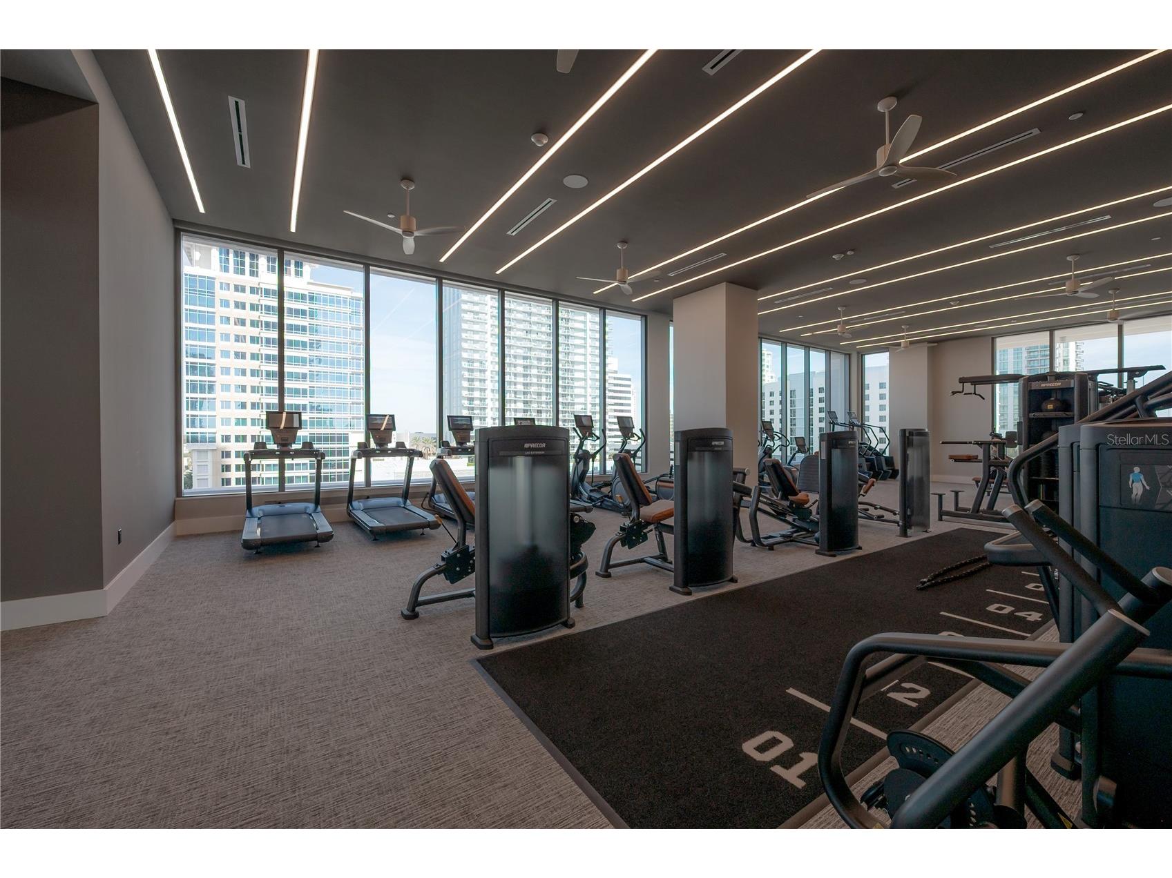 275 1st Avenue S #1504 Saint Petersburg FL 33701 TB8465694 image62