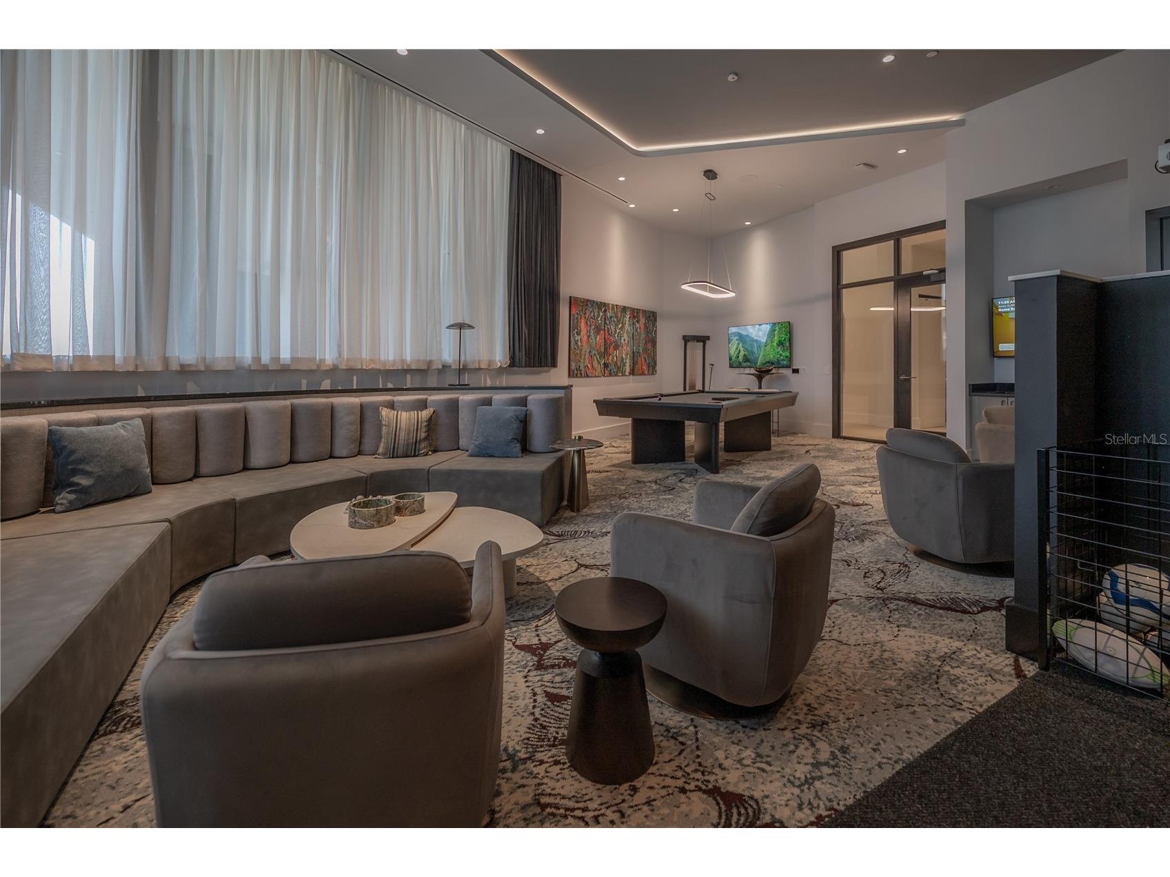275 1st Avenue S #1504 Saint Petersburg FL 33701 TB8465694 image66