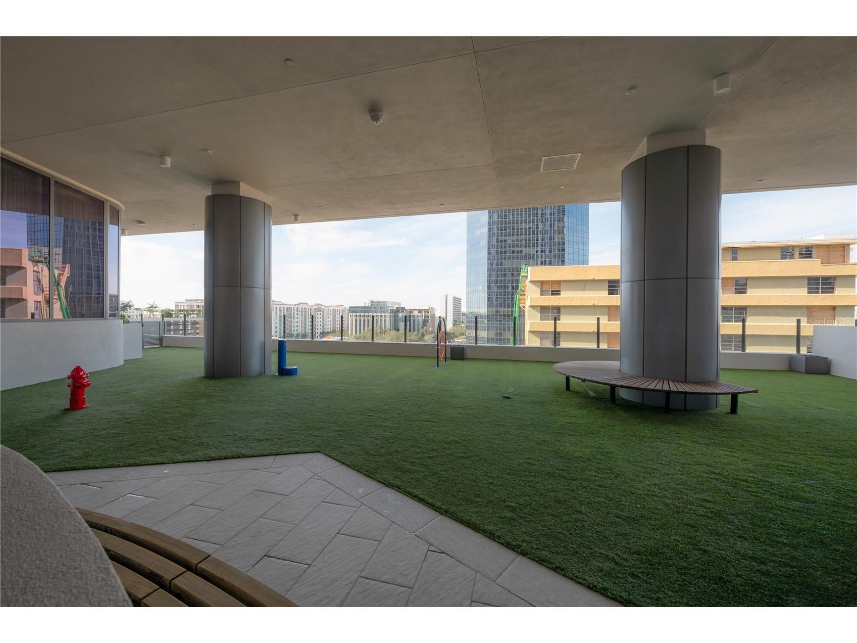 275 1st Avenue S #1504 Saint Petersburg FL 33701 TB8465694 image67