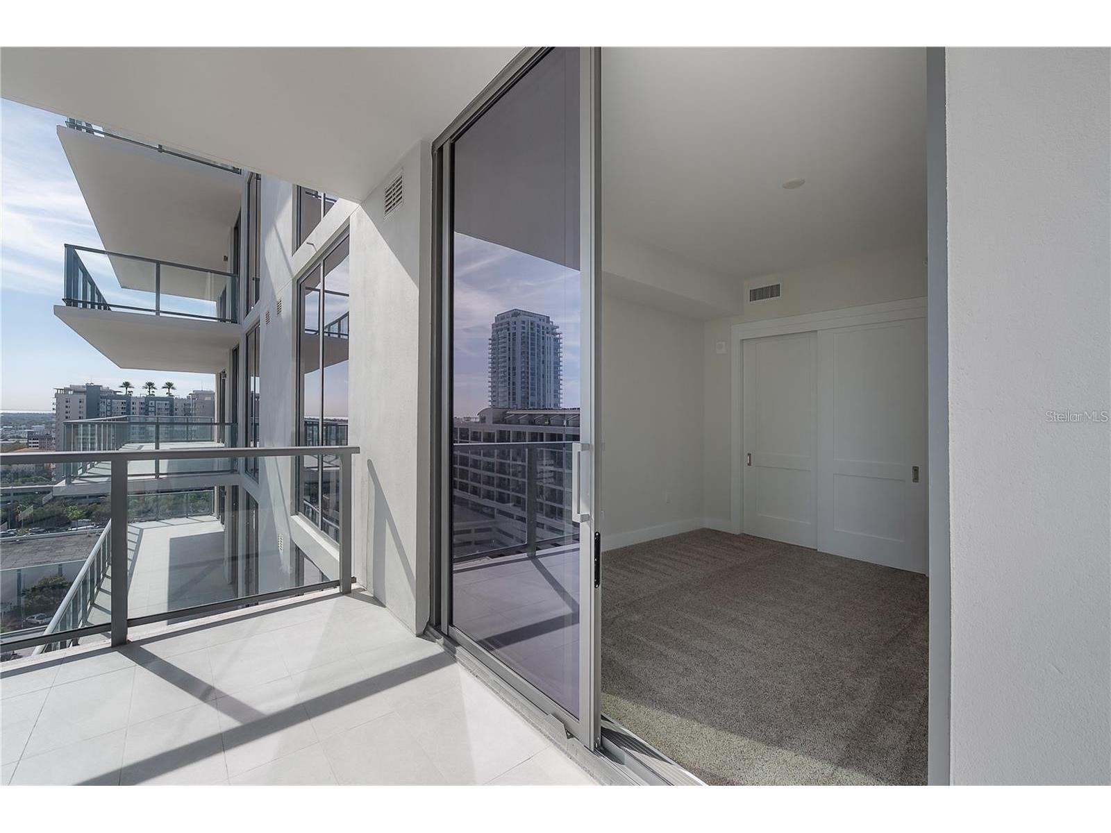 275 1st Avenue S #1504 Saint Petersburg FL 33701 TB8526390 image29
