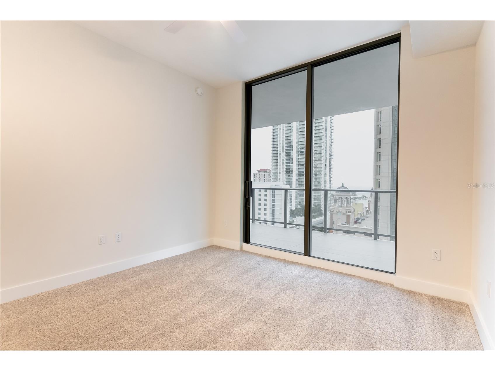 275 1st Avenue S #1504 Saint Petersburg FL 33701 TB8526390 image32
