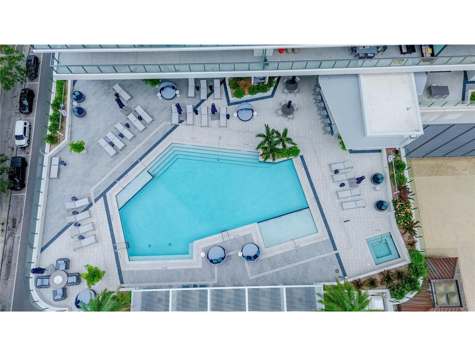 275 1st Avenue S #1504 Saint Petersburg FL 33701 TB8526390 image42