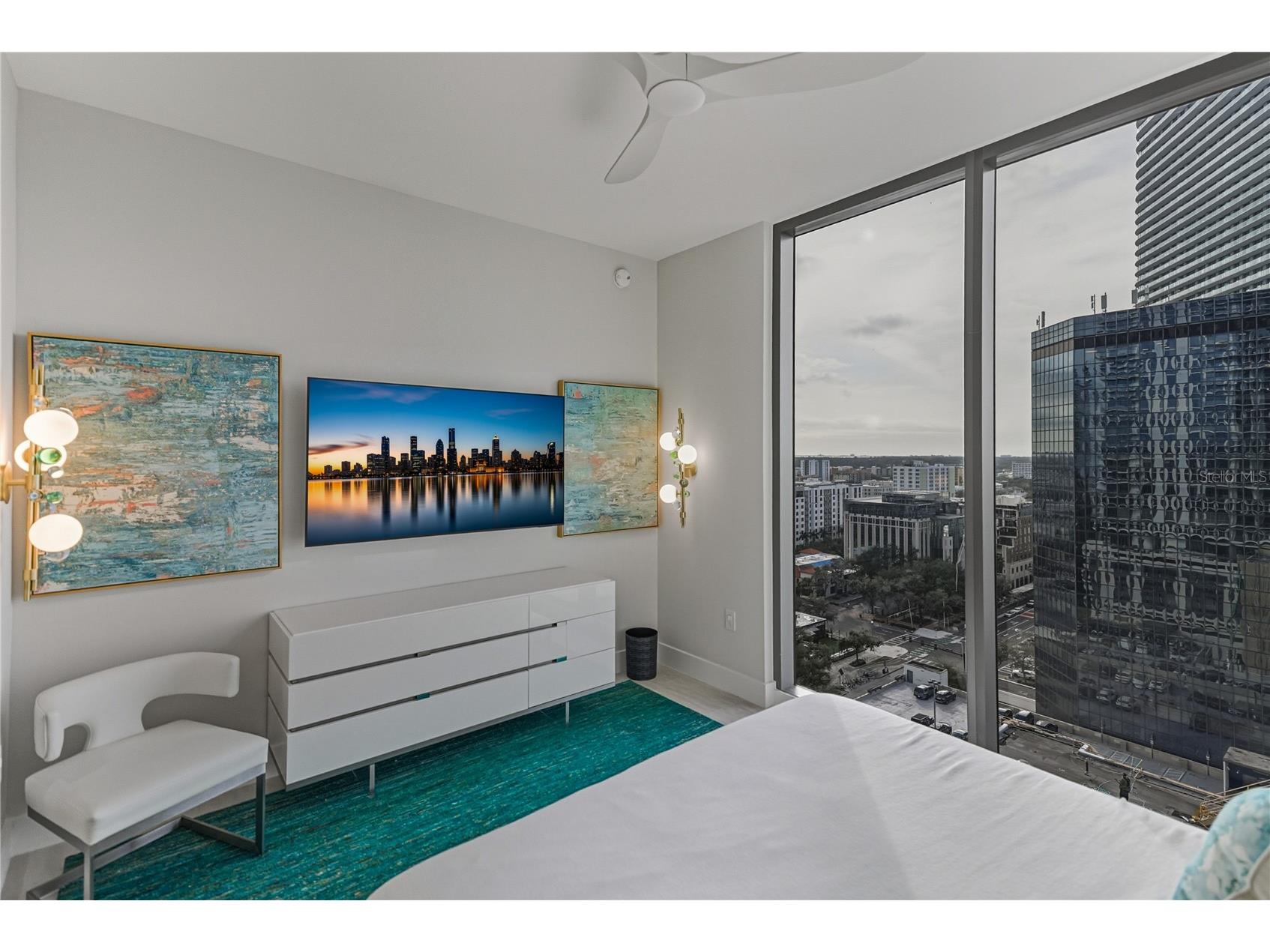 275 1st Avenue S #1701 Saint Petersburg FL 33701 TB8492368 image19