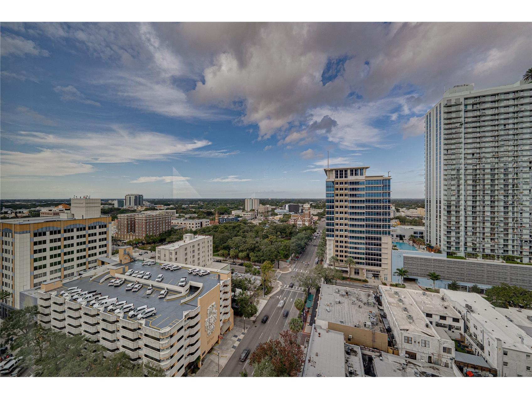 275 1st Avenue S #1701 Saint Petersburg FL 33701 TB8492368 image49