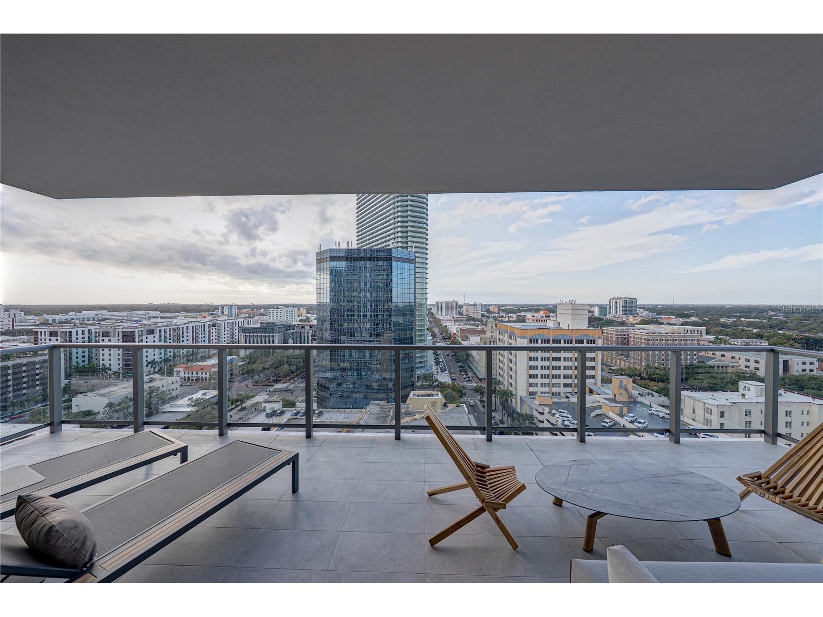 275 1st Avenue S #1701 Saint Petersburg FL 33701 TB8492368 image60