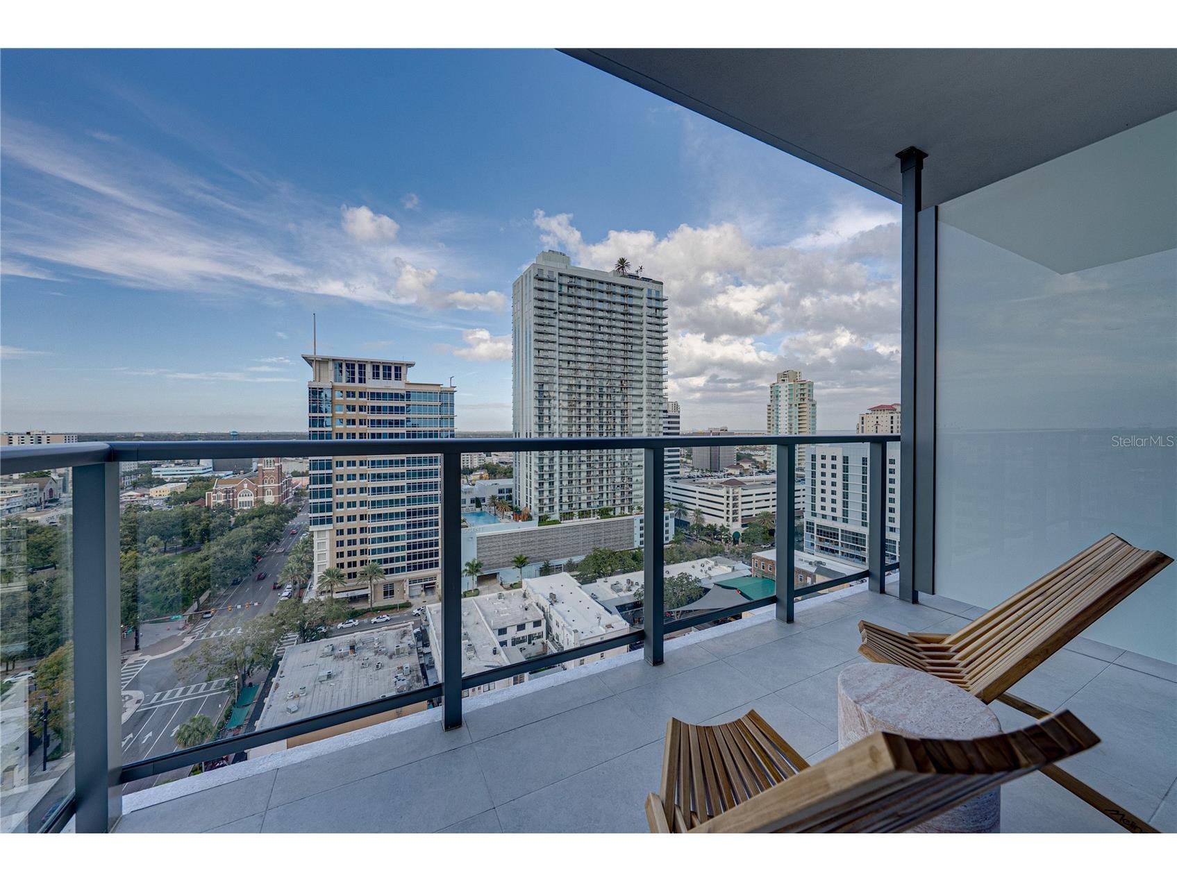 275 1st Avenue S #1701 Saint Petersburg FL 33701 TB8492368 image67